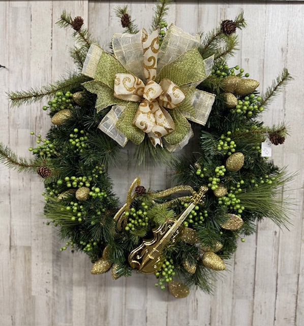 Gold Musical Christmas wreath